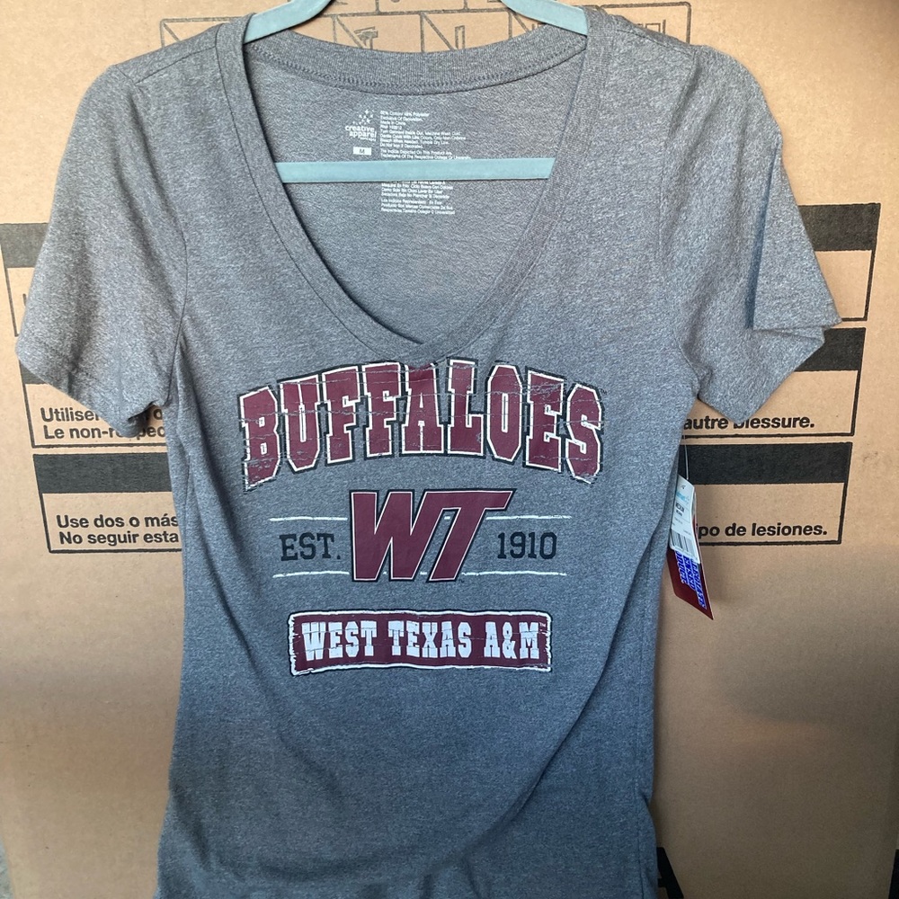 NWT women’s Texas a and m t-shirt medium
